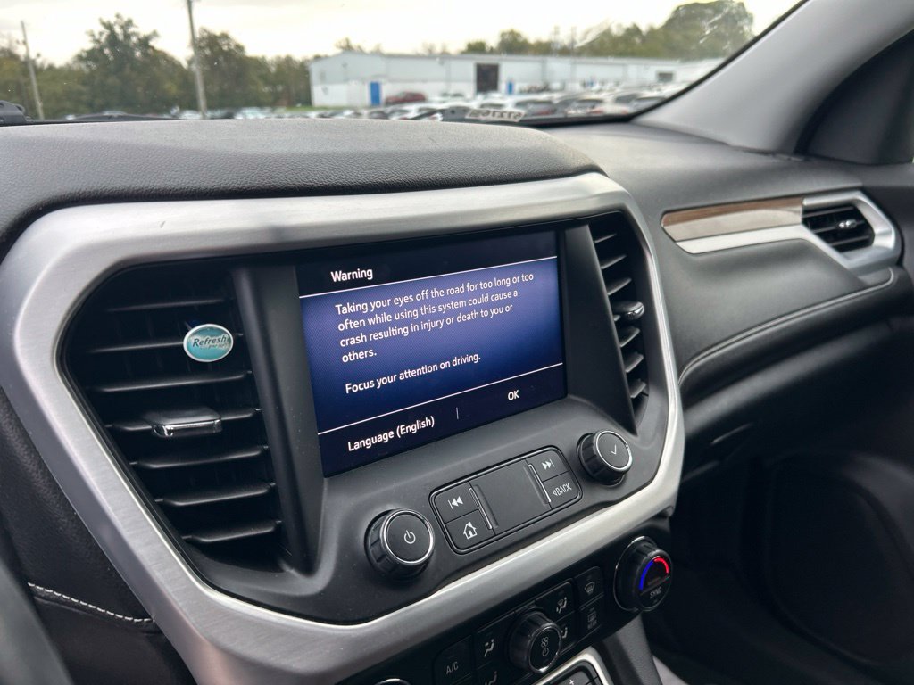Used 2020 GMC Acadia SLE w/ Driver Convenience Package FWD image 8