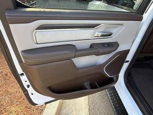 Certified 2026 RAM 1500 Laramie AWD/4WD image 22