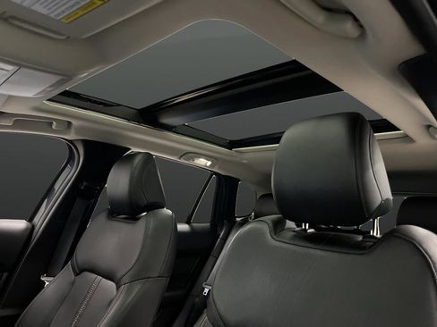 Used 2023 MAZDA CX-50 AWD 2.5 S w/ Cargo Package image 7