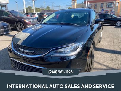Used 2015 Chrysler 200 Limited w/ Convenience Group