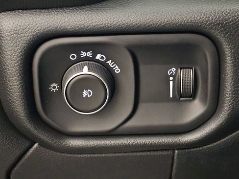 New 2026 RAM 5500 Tradesman w/ Max Tow Package image 21