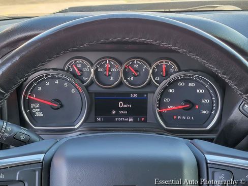 Used 2021 Chevrolet Silverado 1500 LT AWD/4WD image 16