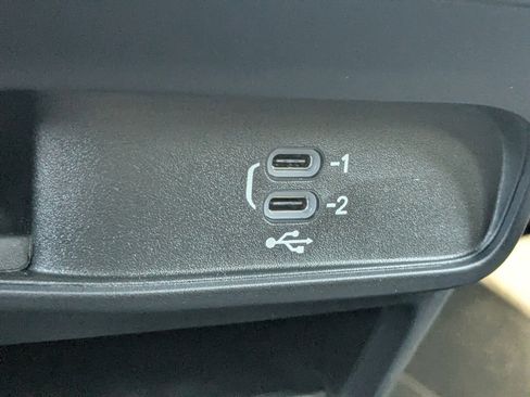 New 2026 Chrysler Voyager LX FWD image 20