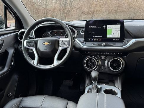 Used 2024 Chevrolet Blazer LT w/ Sound & Technology Package image 7