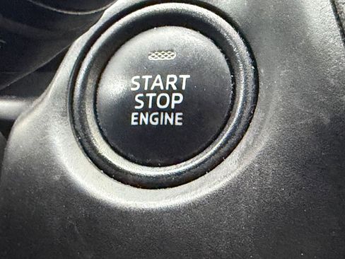 Used 2014 MAZDA MAZDA3 i Touring w/ Technology Package image 29