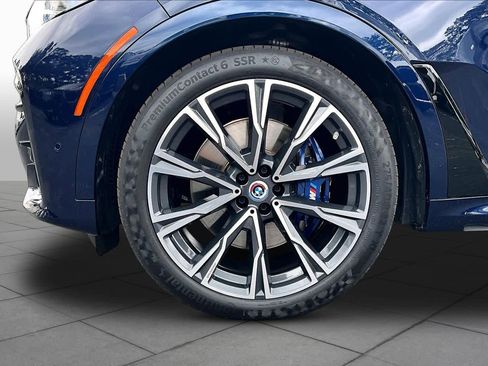 Certified 2022 BMW X7 M50i w/ Dynamic Handling Package AWD/4WD image 11