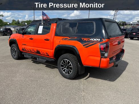 Used 2023 Toyota Tacoma TRD Sport w/ Black Out Package (TMS) AWD/4WD image 3