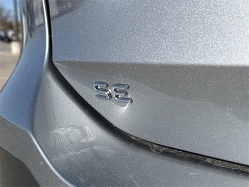 New 2026 Volkswagen Tiguan SE image 4