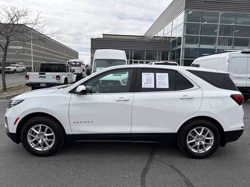Used 2023 Chevrolet Equinox LT w/ LPO, Floor Liner Package image 2