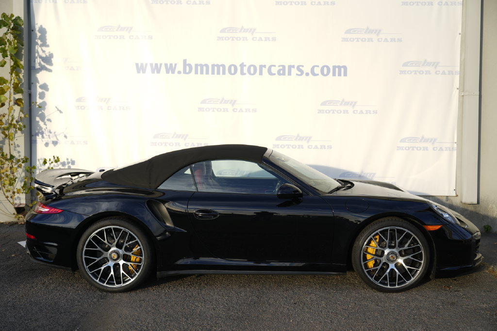 Used 2014 Porsche 911 Turbo S AWD/4WD image 8