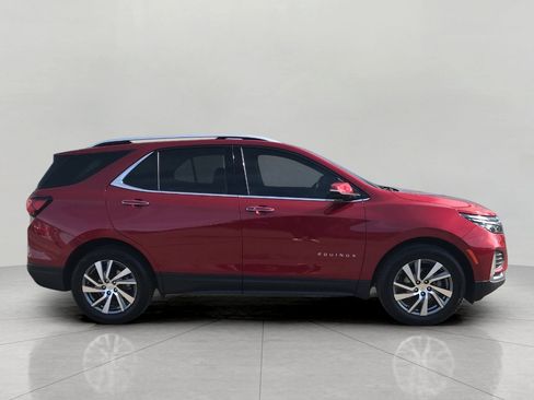 Used 2022 Chevrolet Equinox Premier w/ LPO, Floor Liner Package image 9