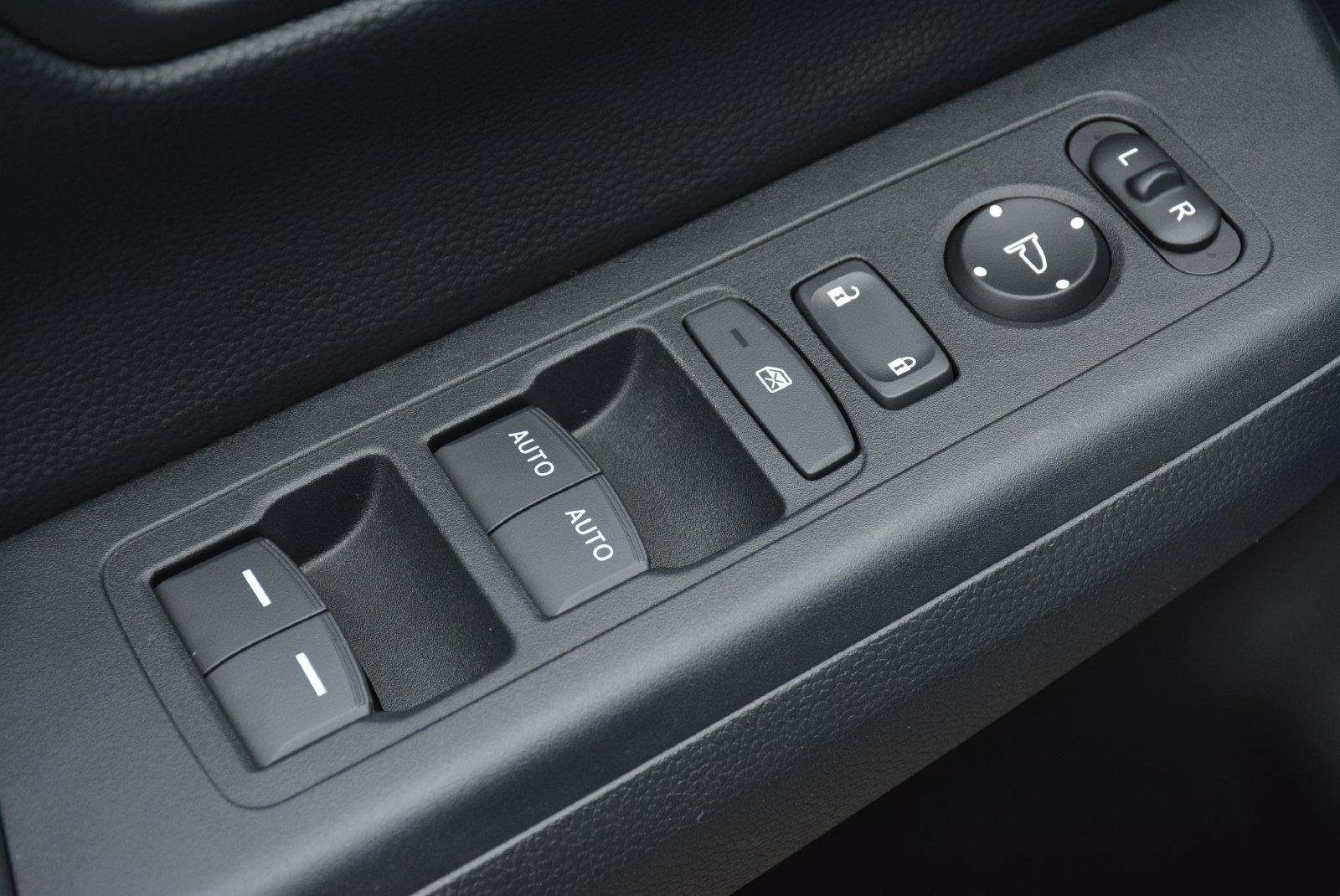 Used 2024 Honda CR-V Sport image 9