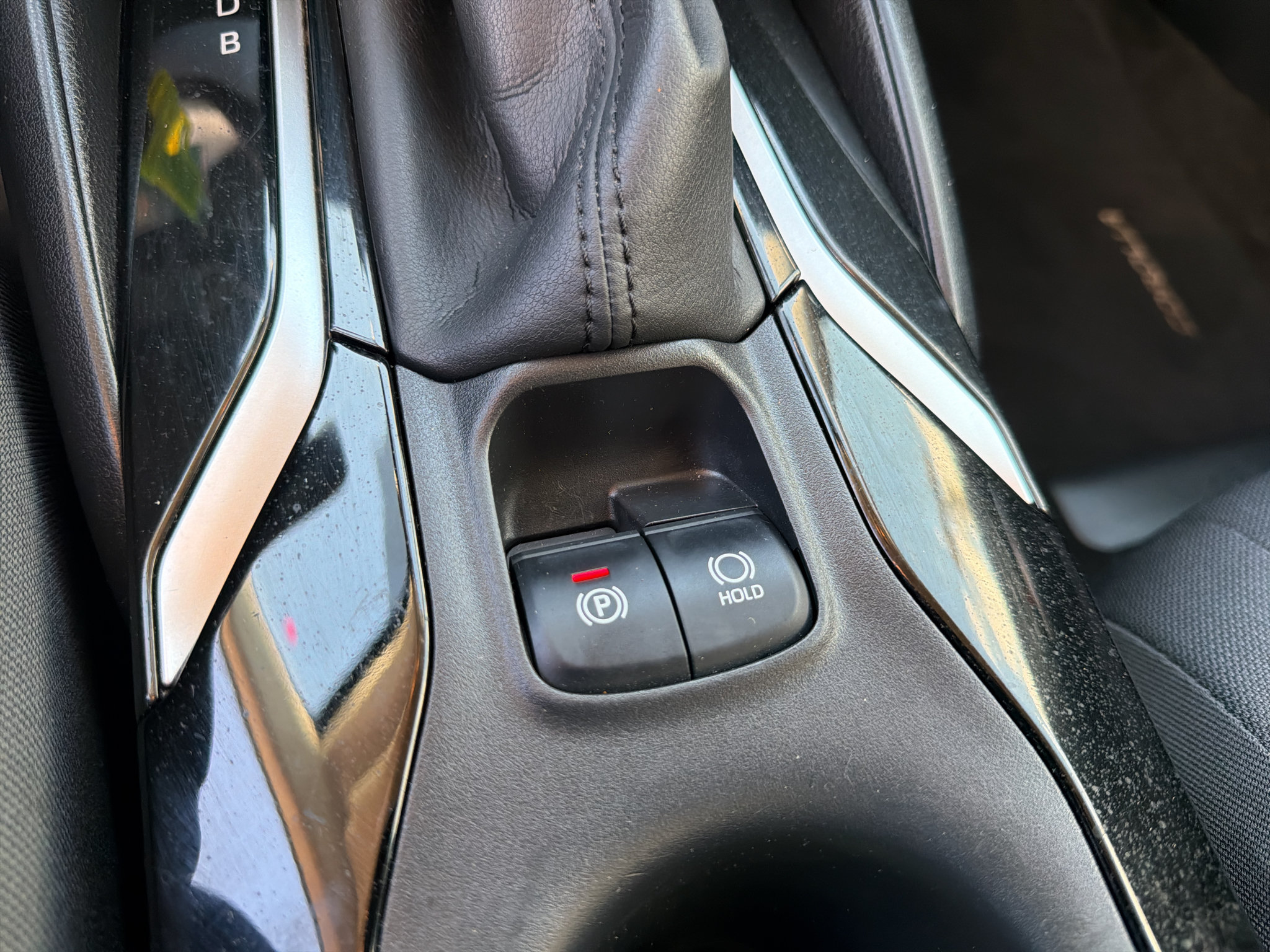 Used 2020 Toyota Corolla LE FWD image 22