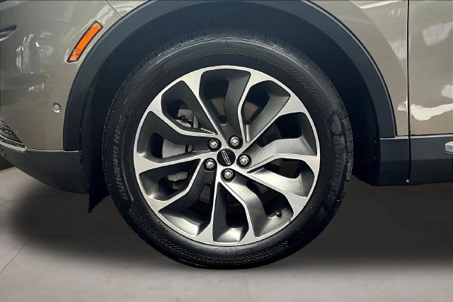 Used 2021 Lincoln Nautilus Reserve w/ Equipment Group 201A AWD/4WD image 34