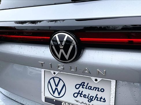 New 2026 Volkswagen Tiguan S image 15