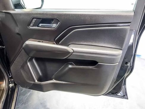 Used 2026 Chevrolet Colorado LT w/ Advanced Trailering Package AWD/4WD image 30