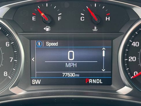 Used 2024 Chevrolet Equinox LT w/ Driver Convenience Package AWD/4WD image 23
