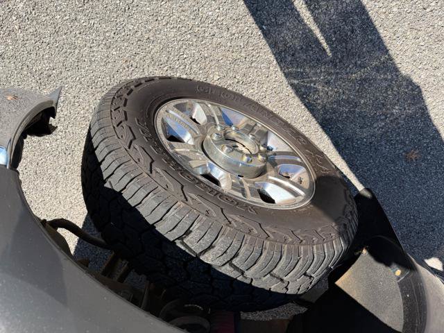 Used 2015 Ford F250 Lariat w/ Chrome Package AWD/4WD image 5