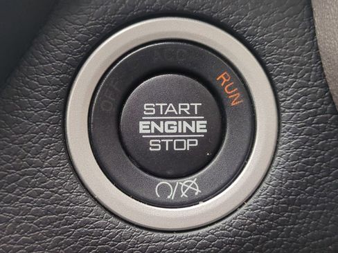 Used 2024 RAM 2500 Laramie w/ Safety Group AWD/4WD image 31