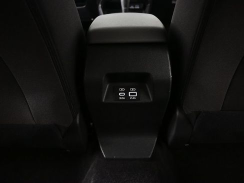 Used 2026 Subaru Crosstrek 2.5i Premium AWD/4WD image 16