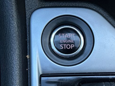 Used 2023 Nissan Sentra SV image 25