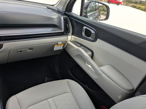 New 2026 Kia Sorento EX FWD image 23