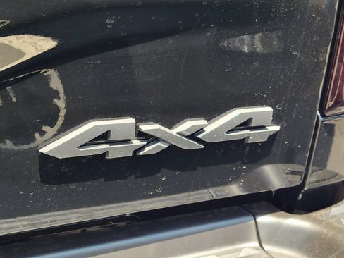 New 2026 RAM 2500 Big Horn AWD/4WD image 22