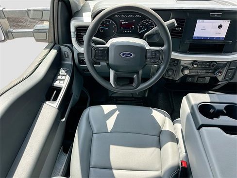 New 2025 Ford F550 2WD Crew Cab Super Duty image 15