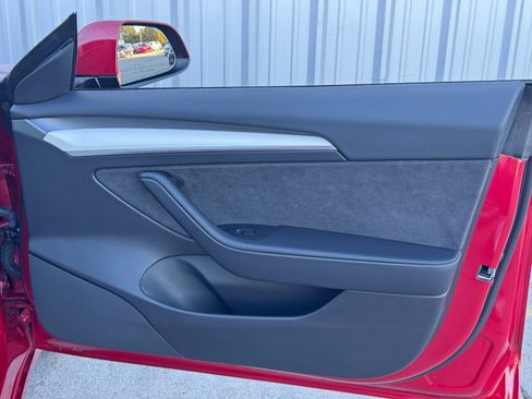 Used 2022 Tesla Model 3 image 46