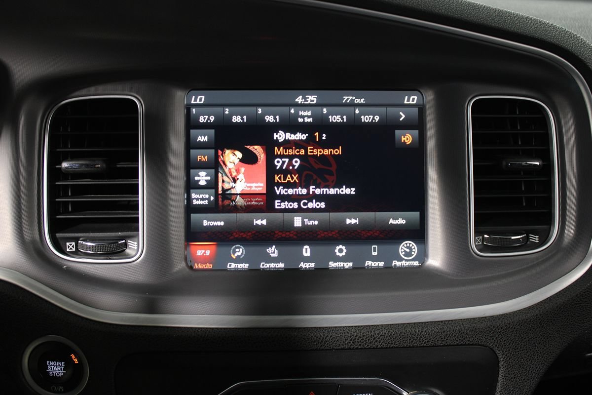Used 2022 Dodge Charger Scat Pack RWD image 11