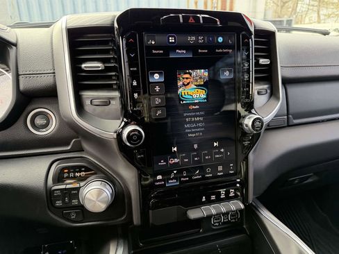 Used 2023 RAM 1500 Laramie image 25