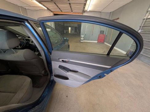Used 2010 Honda Civic EX image 28