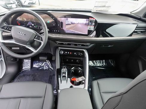 New 2025 Audi Q5 Premium image 25