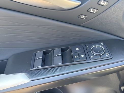 Used 2025 Lexus IS 350 F Sport AWD/4WD image 11