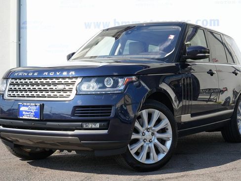 Used 2017 Land Rover Range Rover Supercharged image 2