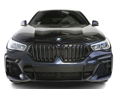 Used 2022 BMW X6 M50i w/ Executive Package AWD/4WD image 2