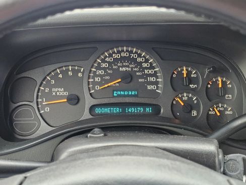 Used 2003 Chevrolet Silverado 1500 LS w/ Off-Road Package AWD/4WD image 5