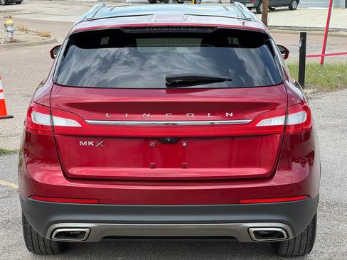 Used 2017 Lincoln MKX Reserve FWD image 5