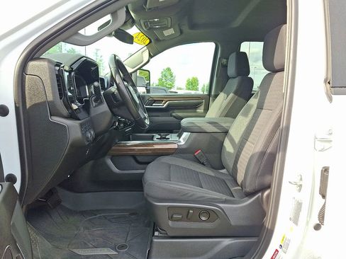 Used 2024 Chevrolet Silverado 3500 LT w/ Convenience Package AWD/4WD image 14
