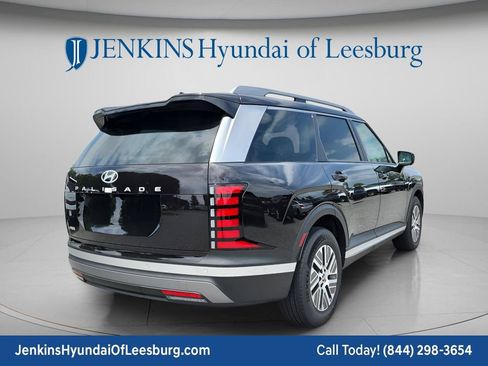 New 2026 Hyundai Palisade SEL Premium FWD image 4