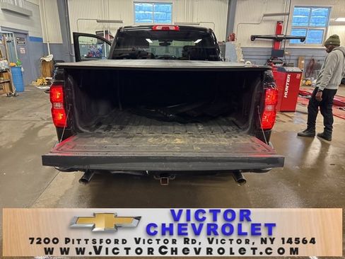 Used 2018 Chevrolet Silverado 1500 LT w/ All Star Edition image 29