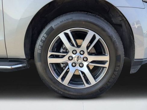 Used 2022 Ford Expedition Limited AWD/4WD image 10