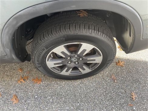 Used 2017 Honda Ridgeline RTL image 11