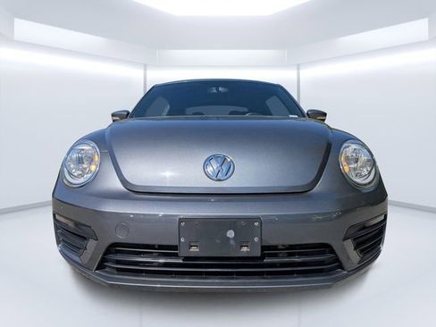 Used 2019 Volkswagen Beetle 2.0T S FWD image 8