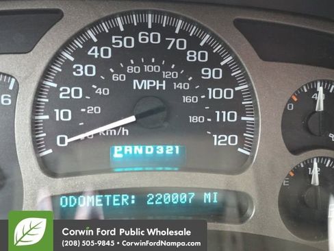 Used 2005 GMC Yukon XL Denali image 31