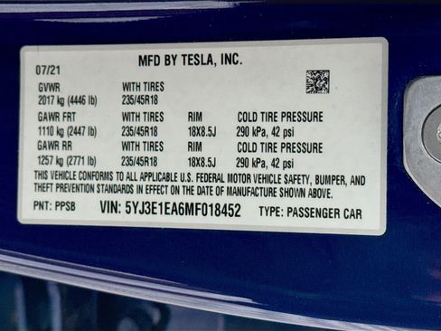 Used 2021 Tesla Model 3 Standard Range Plus image 39