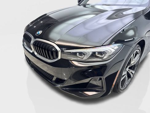 Used 2023 BMW 330i Sedan w/ Convenience Package RWD image 16