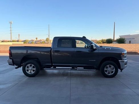 Used 2025 RAM 2500 Big Horn AWD/4WD image 7