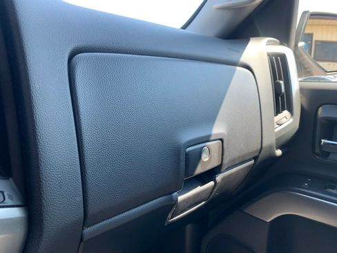 Used 2018 Chevrolet Silverado 1500 LT w/ All Star Edition AWD/4WD image 22