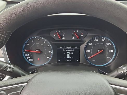 Used 2020 Chevrolet Equinox LS FWD image 16